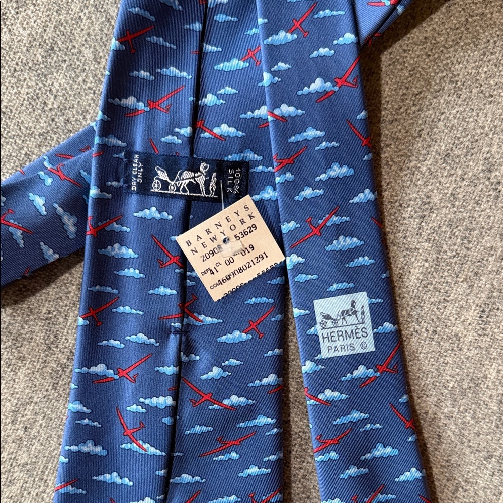Hermes Blue and Red Patterned Tie - Picture 2 of 6